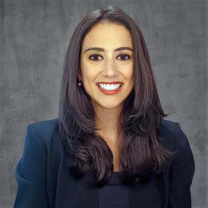 daina-headshot-5-300x300